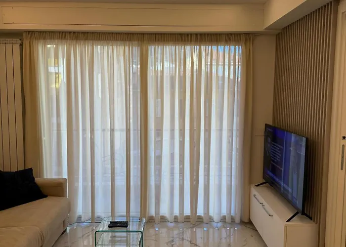 Du Casino דירה מנטון
